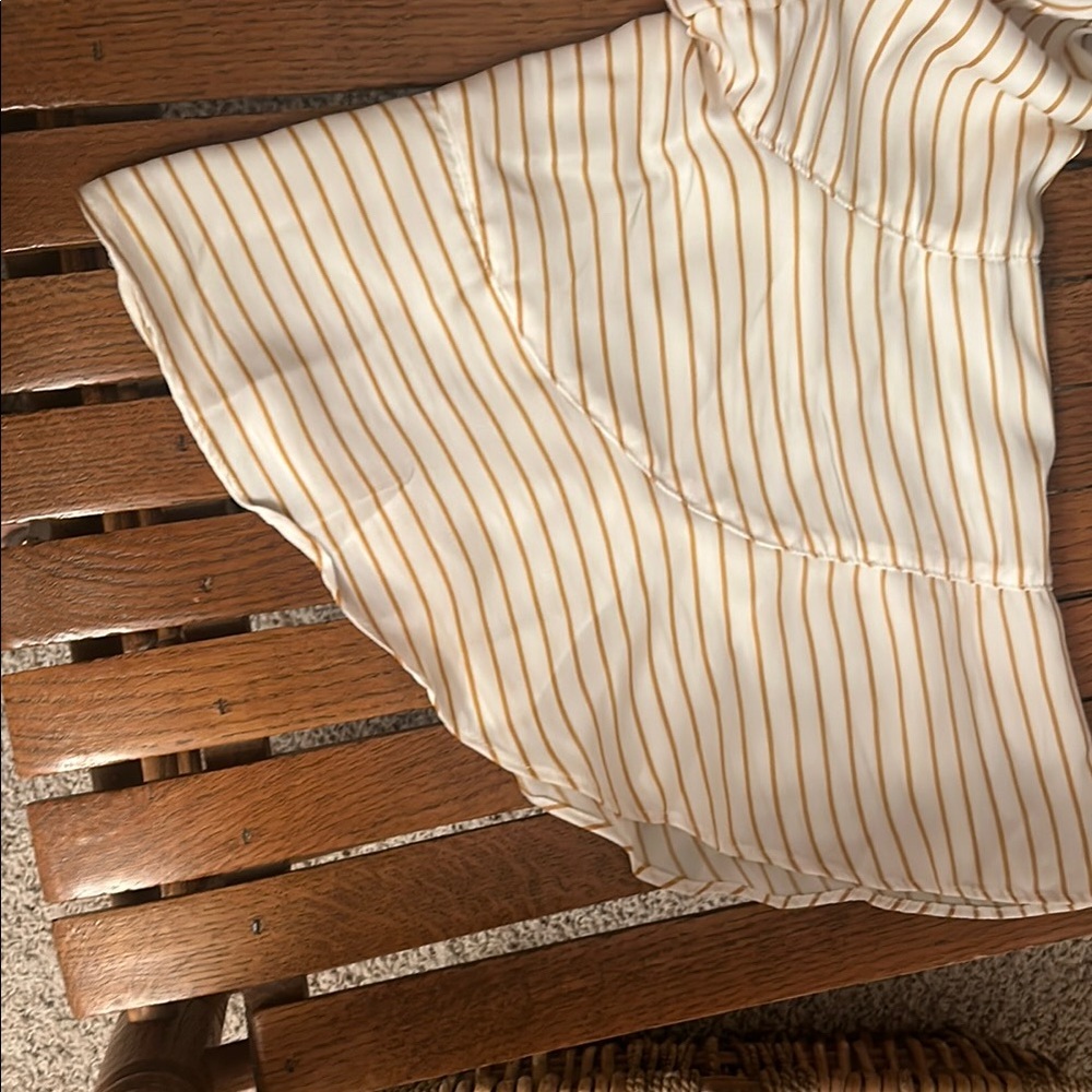 LAUREN CONRAD⭐️NWT Striped Golden Yellow & Cream Top w/Bell Sleeves🌻 - Picture 11 of 12